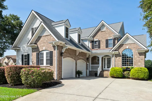 194 EDGEWATER CIR
