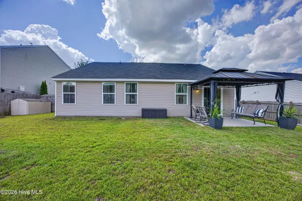 243 MESA VERDE DR