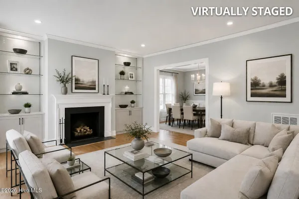 3 DRAYTON CT