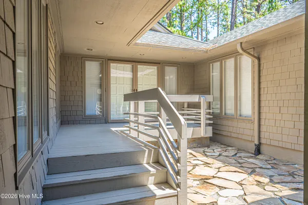 285 SUGAR GUM LN 50