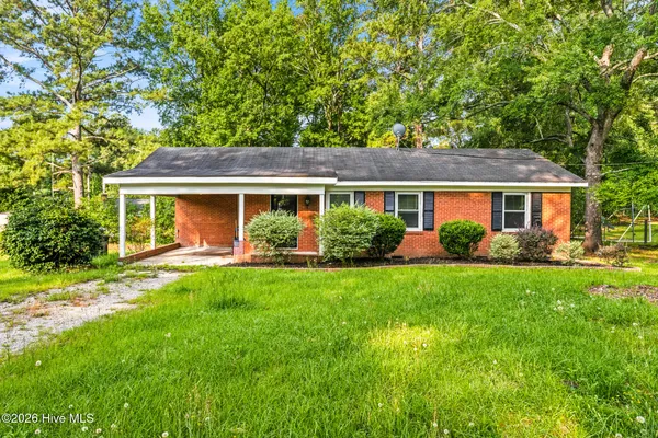 1003 RAINWATER LN
