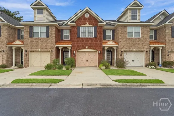 777 KING GEORGE BLVD 5