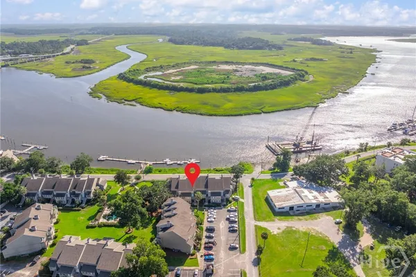 3005 RIVER DR 108