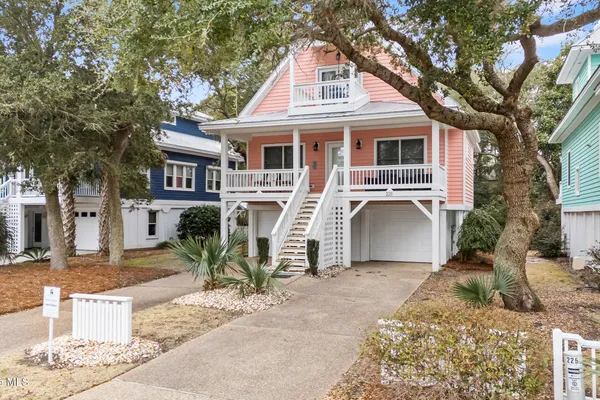 221 SEAWATCH WAY