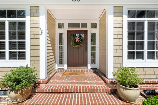 50 BROOKHAVEN RD