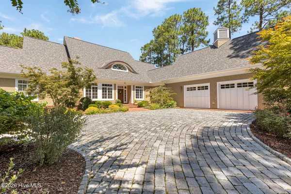 50 BROOKHAVEN RD