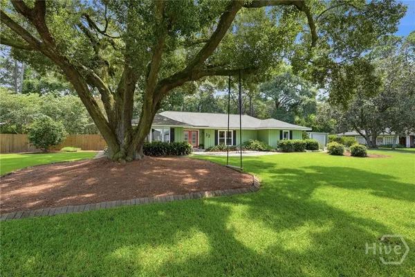 32 FALLIGANT AVE