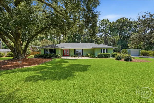 32 FALLIGANT AVE