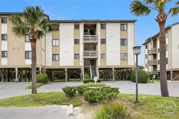 85 VAN HORNE AVE 10 B