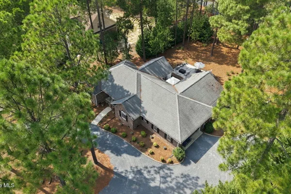104 CHRISTINE PL