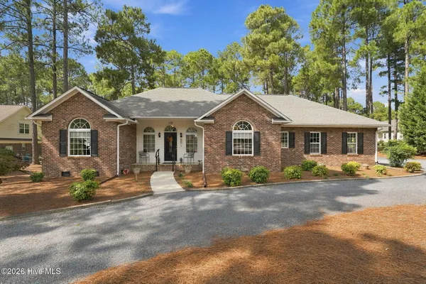 104 CHRISTINE PL