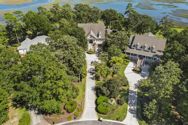 2144 ARNOLD PALMER DR