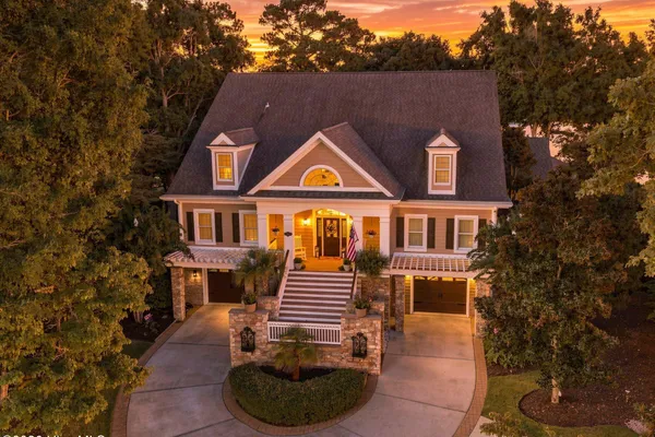 2144 ARNOLD PALMER DR