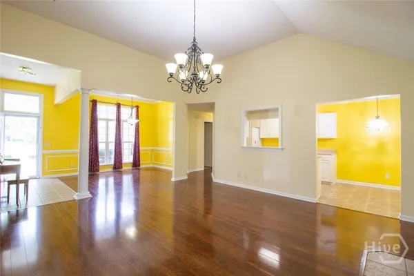 12 RAVEN WOOD WAY
