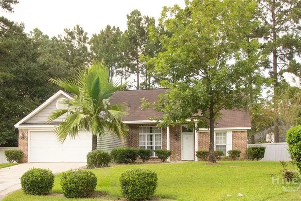 12 RAVEN WOOD WAY