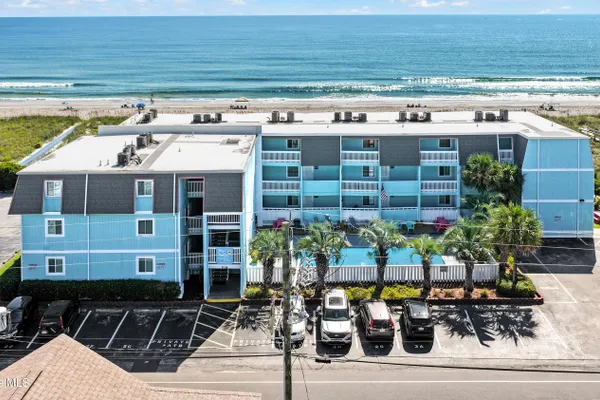 918 CAROLINA BEACH AVE 3C