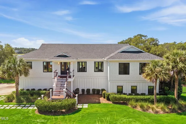 808 INLET VIEW DR