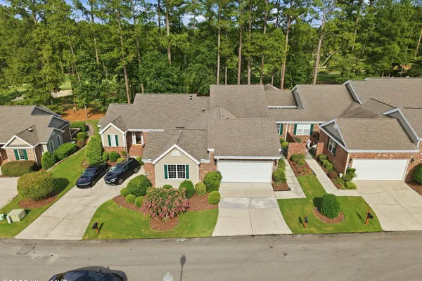 140 LIGHTHORSE CIR