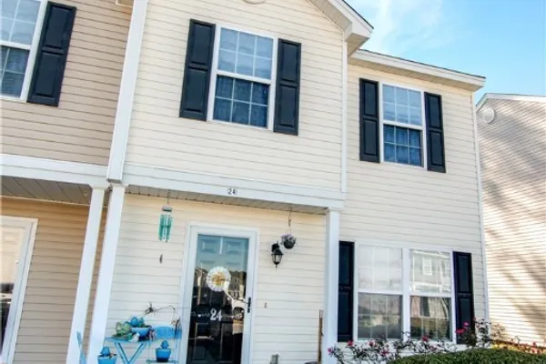 24 TRANSOM RD