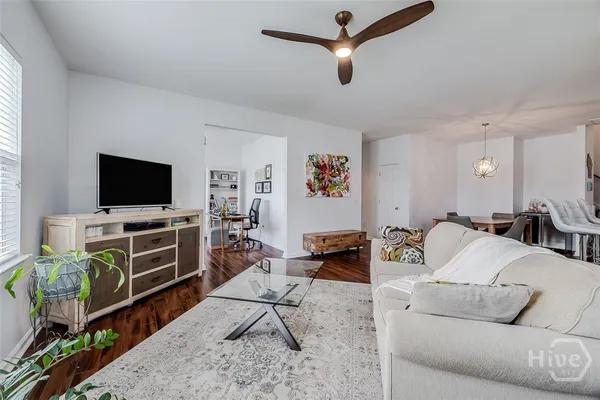 146 REGENCY CIR