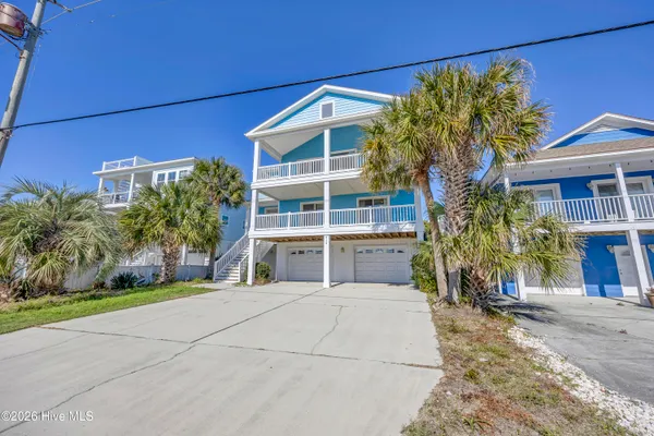 413 FORT FISHER BLVD