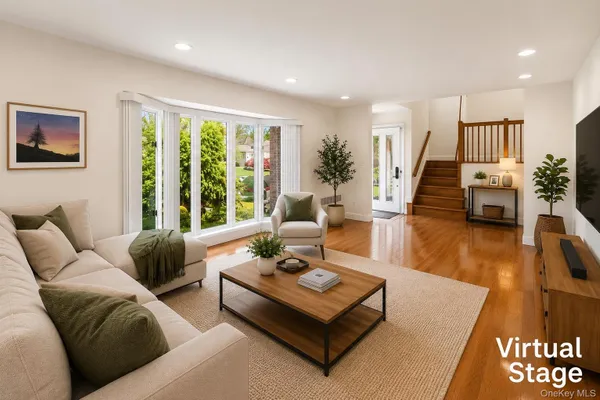 15 HILLVALE RD