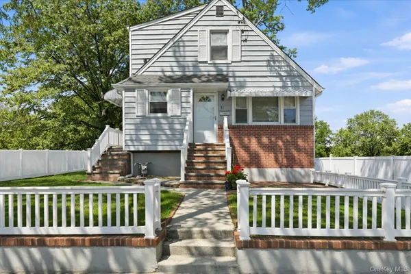51 HICKORY RD