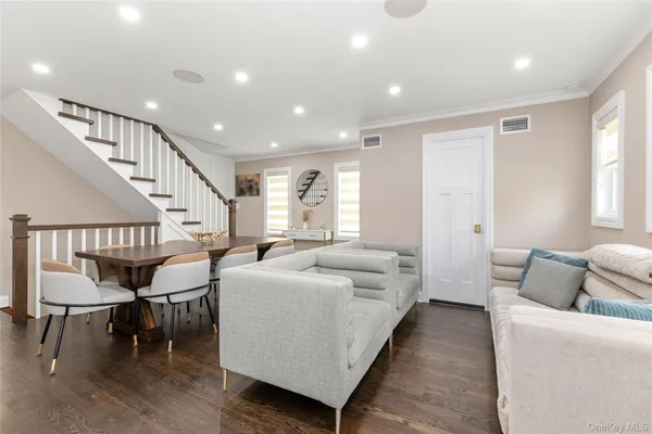 1666 SEAGIRT BLVD