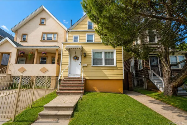 34 SIMONSON PL
