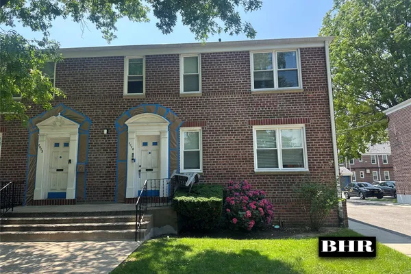 2020 PEARSON ST 67F