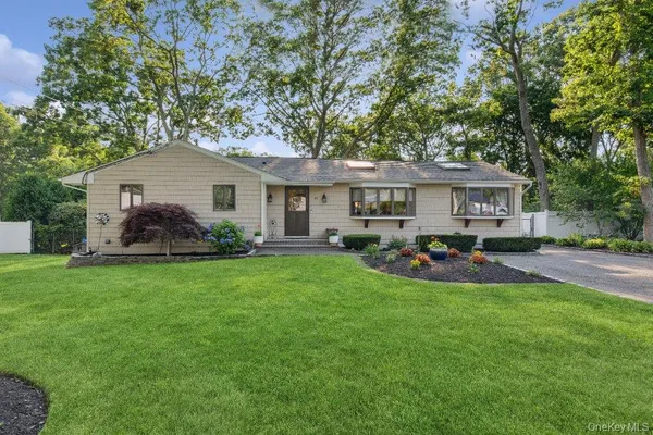61 TIMBER DR