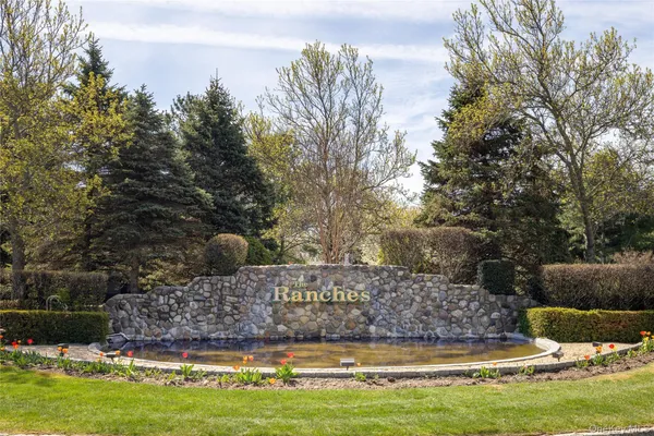 131 CONSTANTINE WAY