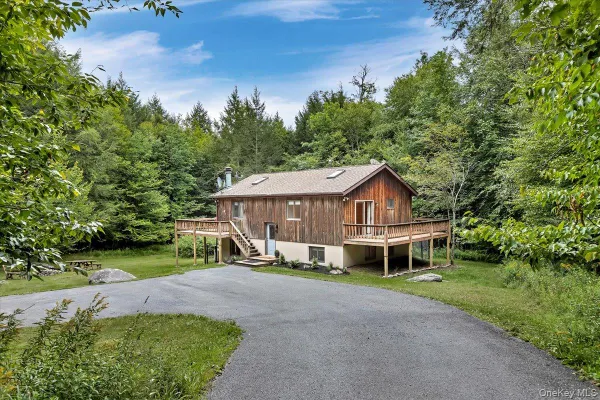 307 BOBILLEN DR
