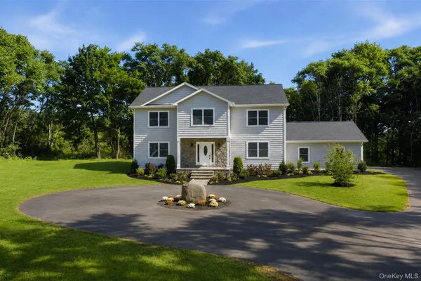 73 ANDERSON RD