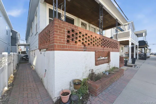 99 VIRGINIA AVE