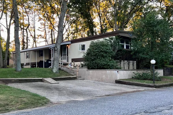 433 MILL RD 91