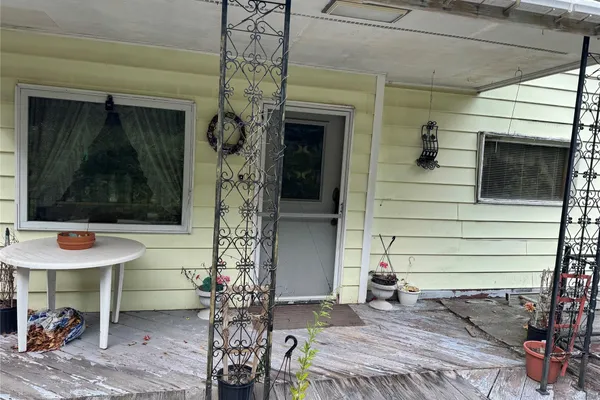 186 TWIN BRIDGE RD