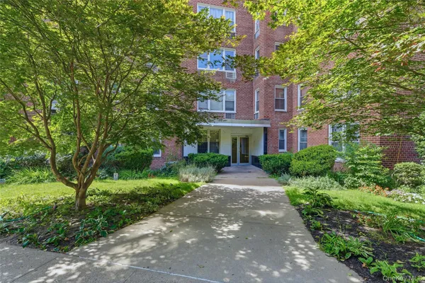 3475 GREYSTONE AVE 7F