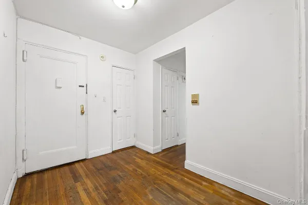 150-20 71ST ST 4K