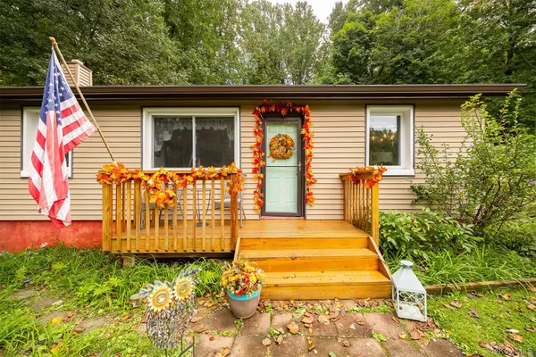 32 FAIRVIEW RD
