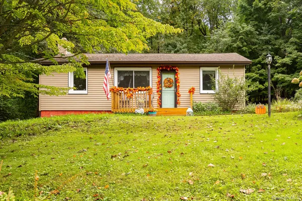 32 FAIRVIEW RD