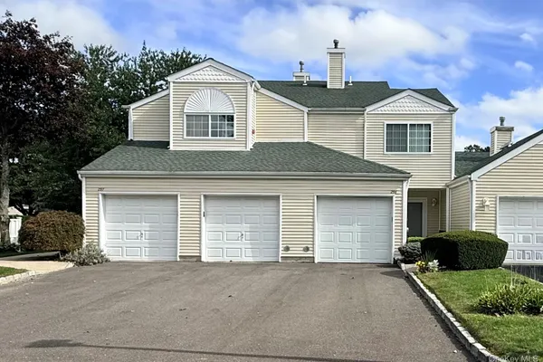 298 PRAIRIE CT