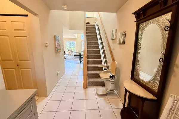 298 PRAIRIE CT