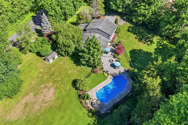 985 CRAIGVILLE RD