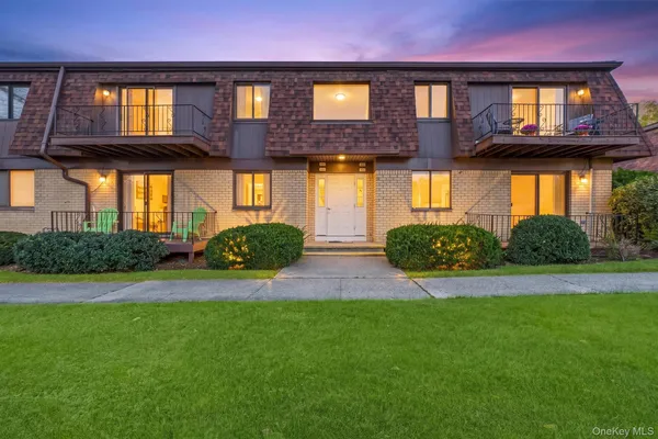 401 CHERRY HILL DR