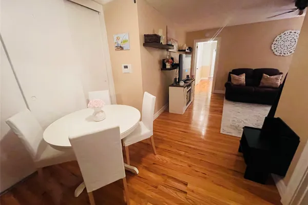 62-15 53RD AVE 4F