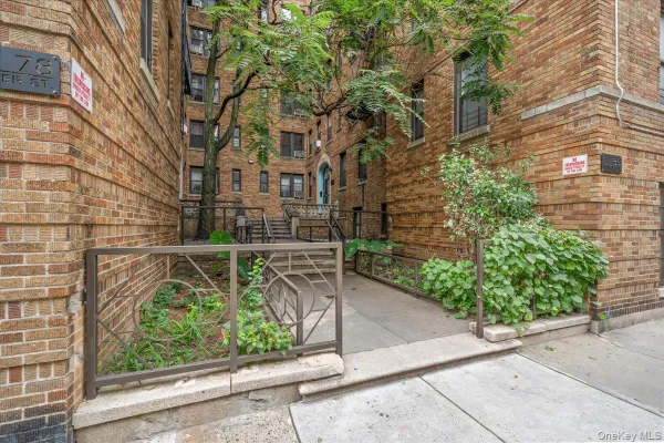 78 THAYER ST 4A