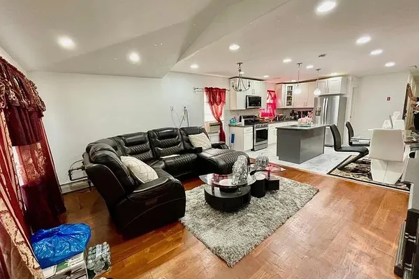 10203 RAU CT