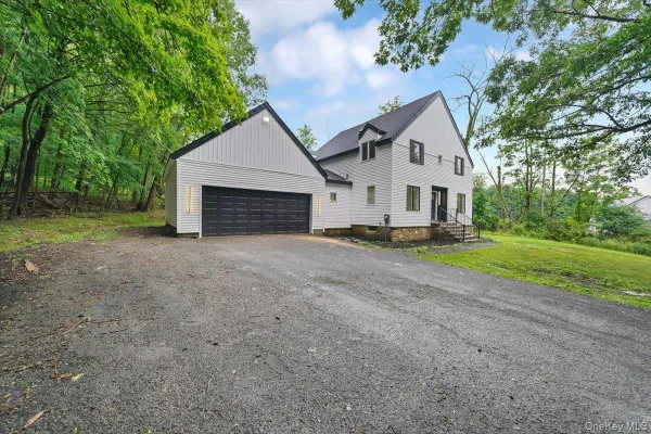 504 BULL MILL RD
