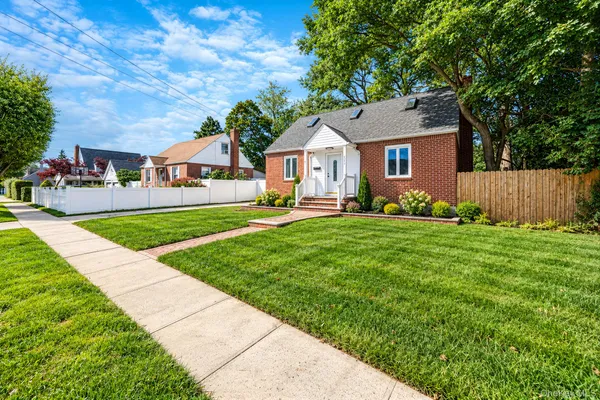 167 STANTON BLVD